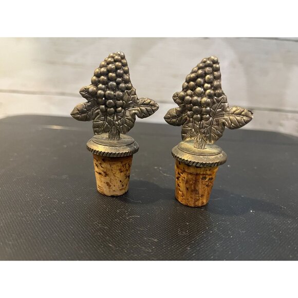 Vintage Pewter Grapes Wine Stoppers With Corks Set Of 2 - Picture 3 of 7